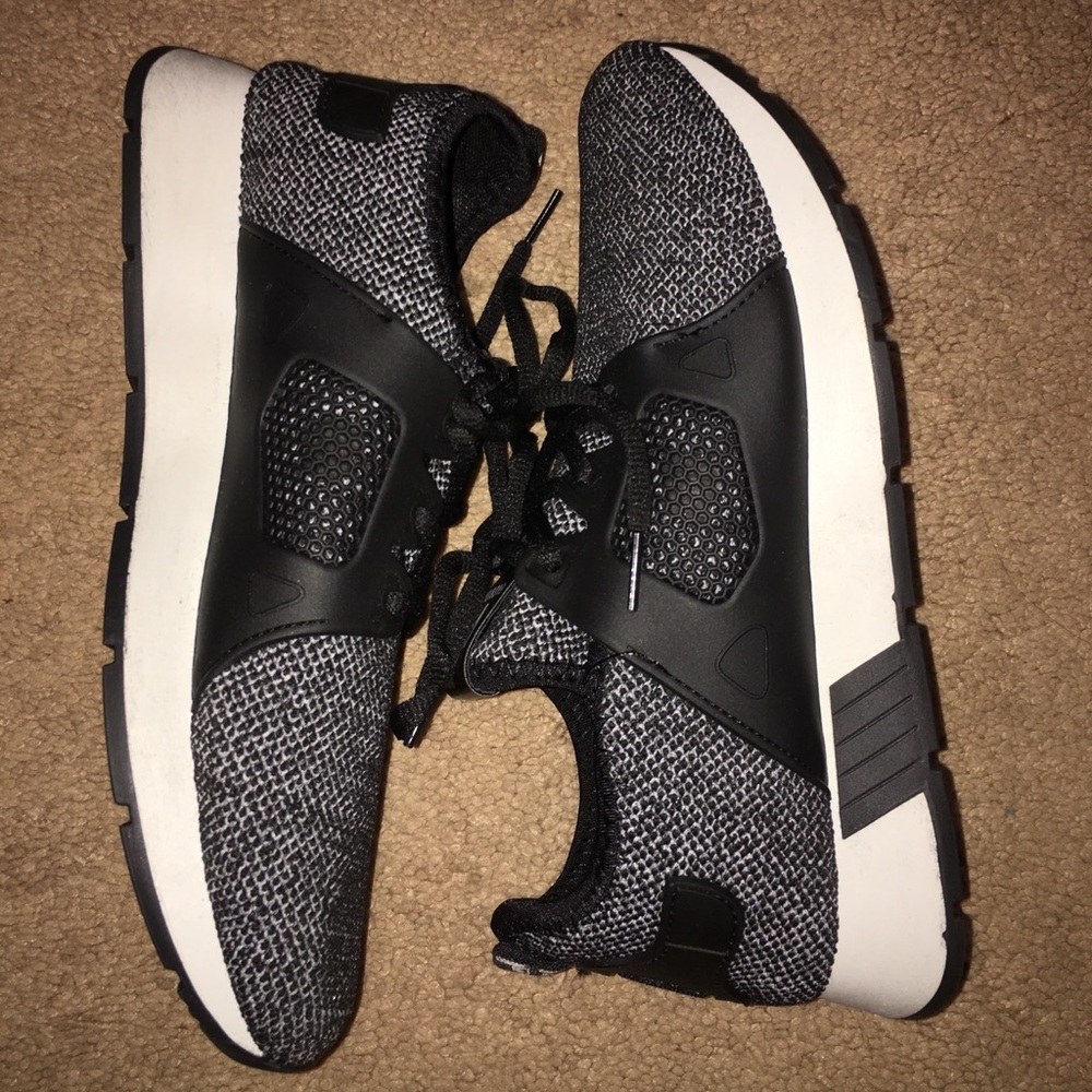 Size 8.5 running shoes